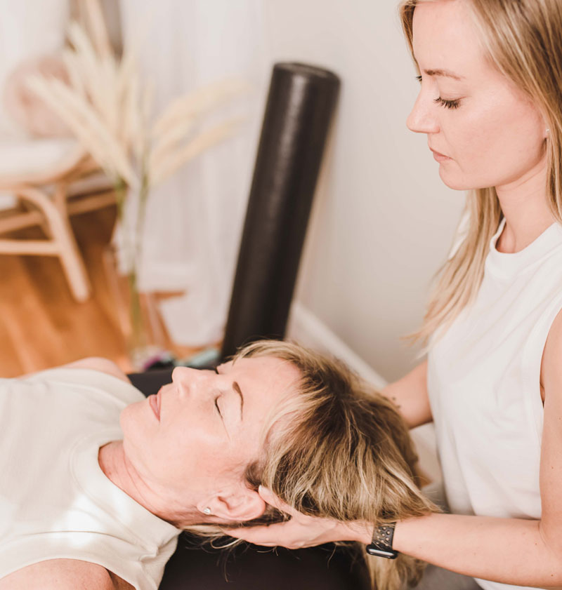 Fascial-Stretch-Therapy-Increase-Neck-Motion-Bergen-County-NJ
